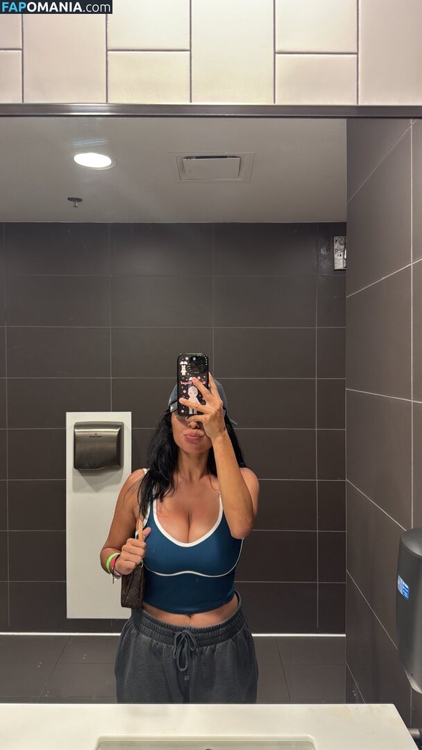 Mikasavader / https: Naakt OnlyFans  Gelekte foto #8