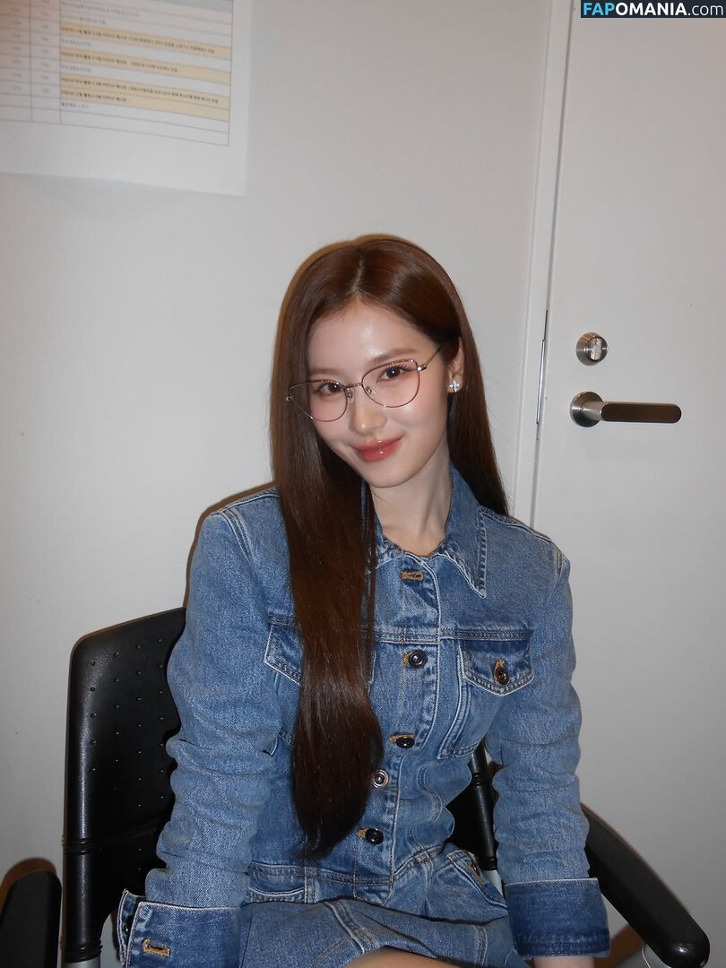 Minatozaki Sana / TWICE / m.by__sana Naakt OnlyFans  Gelekte foto #50