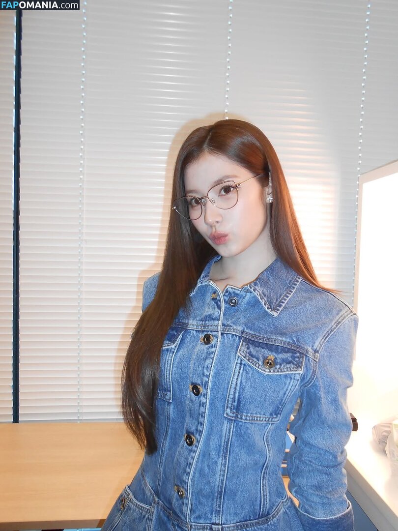 Minatozaki Sana / TWICE / m.by__sana Naakt OnlyFans  Gelekte foto #54