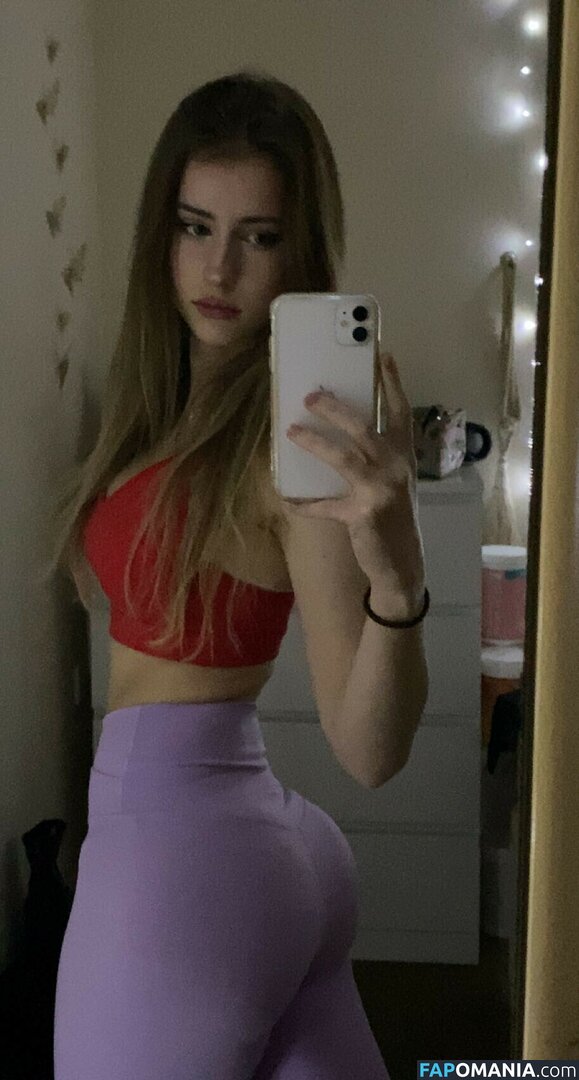 Mira.004 / model_mira Naakt OnlyFans  Gelekte foto #118
