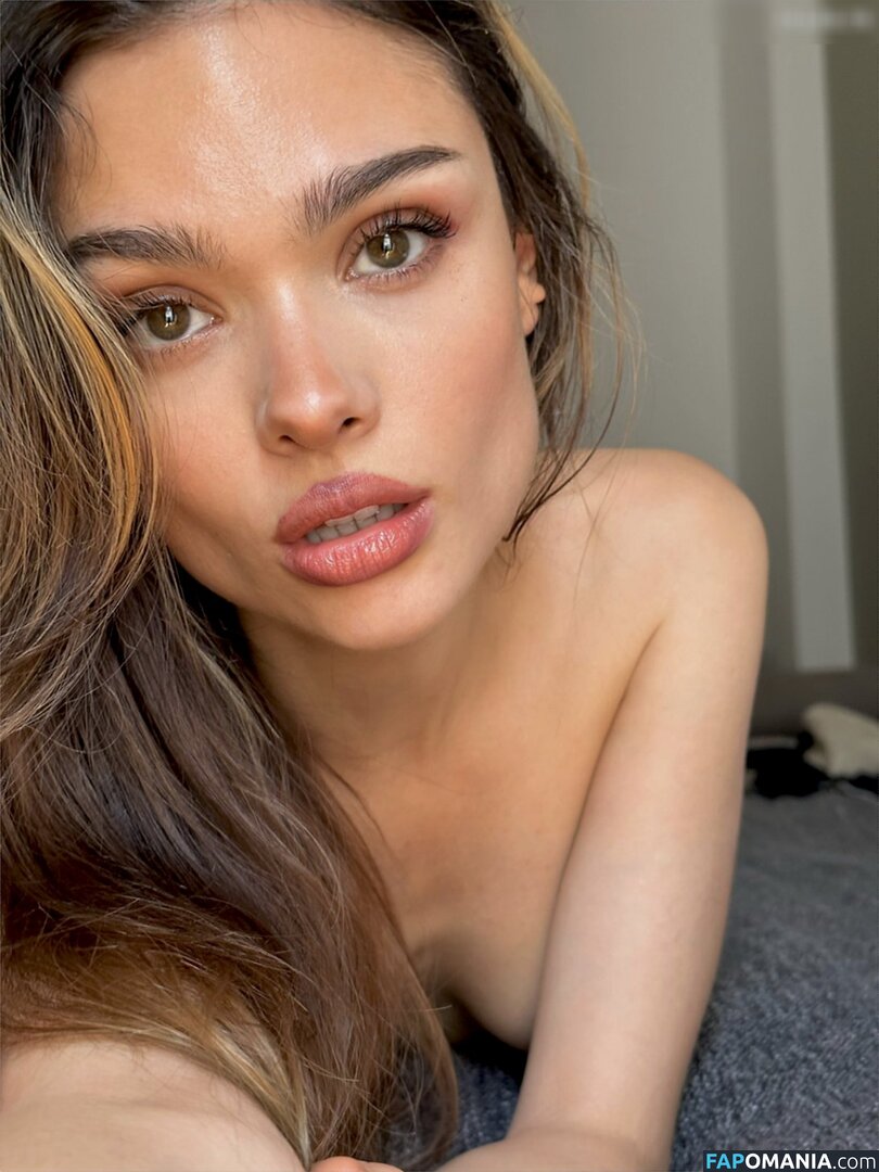 mira.culiks / mira.m Naakt OnlyFans  Gelekte foto #1