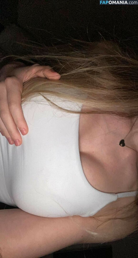 Mira Szalma / https: / mira.004 Naakt OnlyFans  Gelekte foto #8