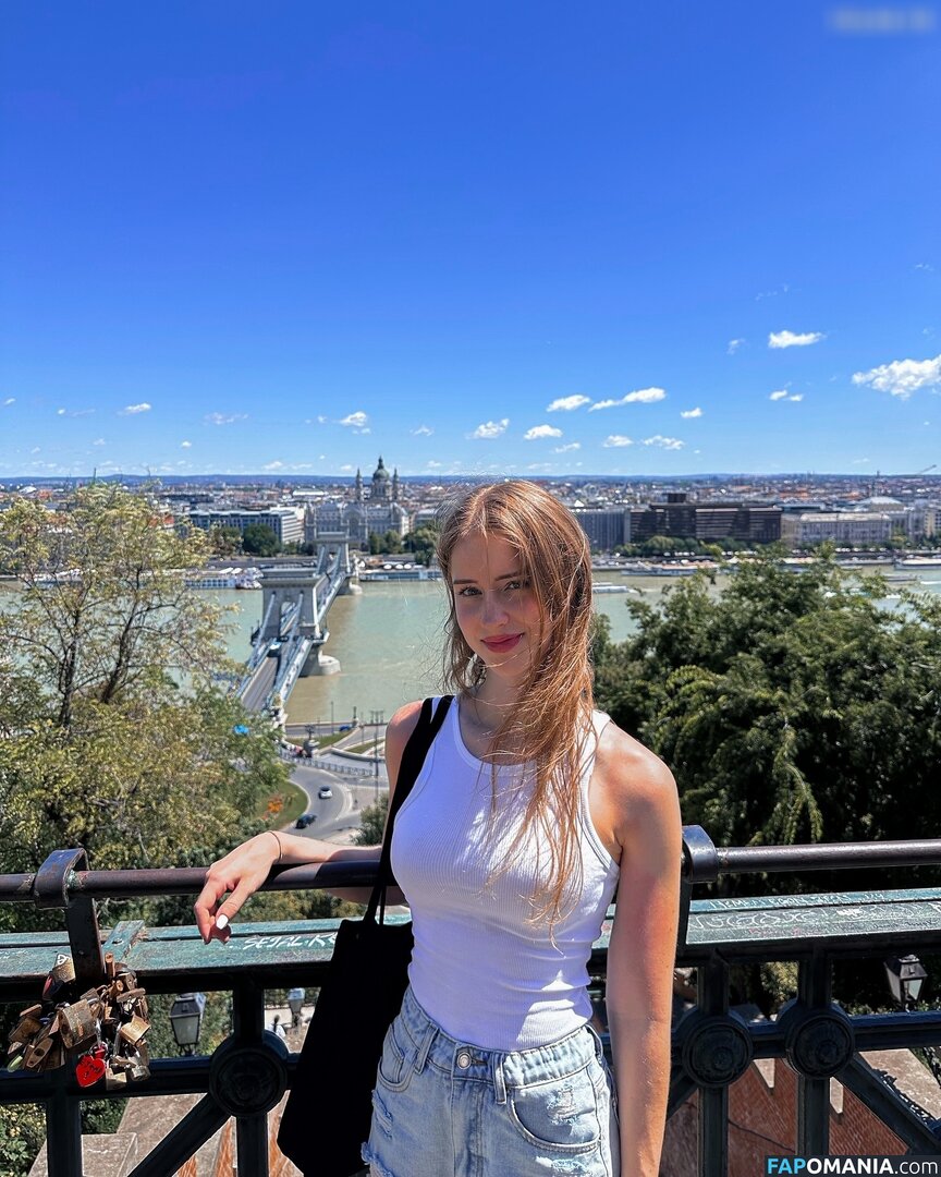 Mira Szalma / https: / mira.004 Naakt OnlyFans  Gelekte foto #525