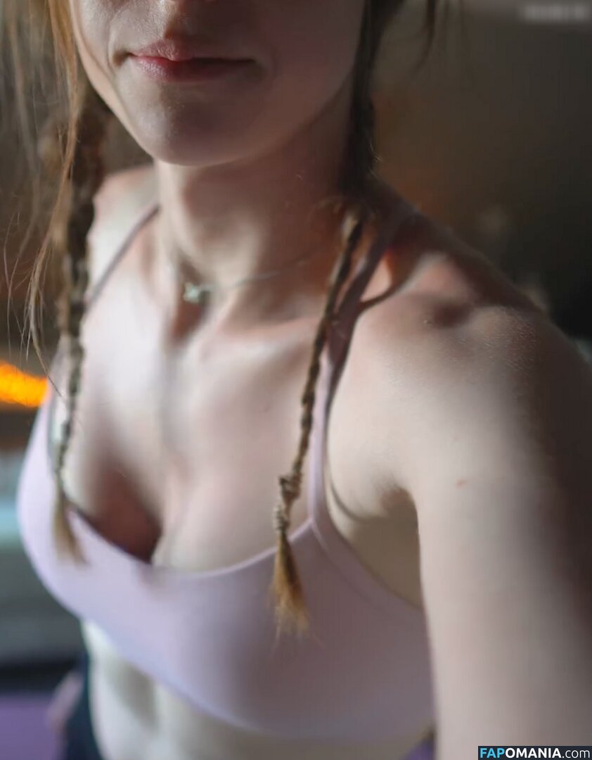 Mira Szalma / https: / mira.004 Naakt OnlyFans  Gelekte foto #556