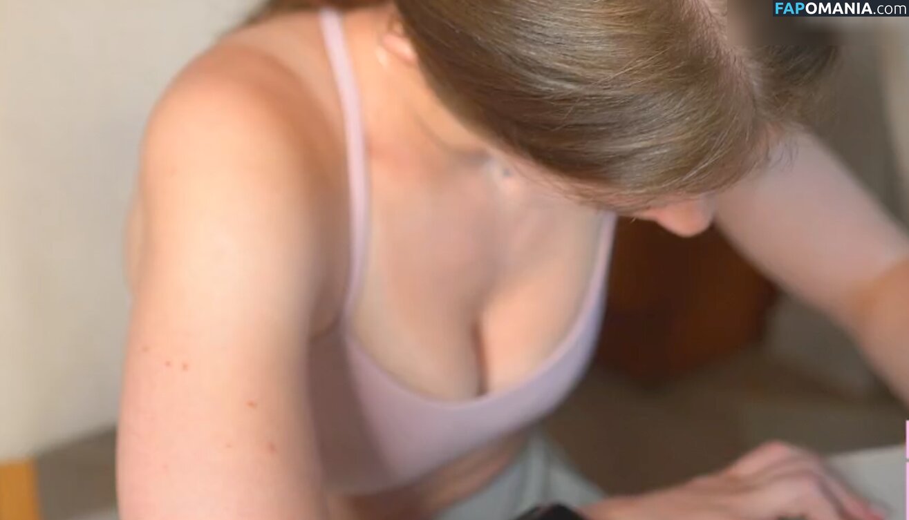 Mira Szalma / https: / mira.004 Naakt OnlyFans  Gelekte foto #567