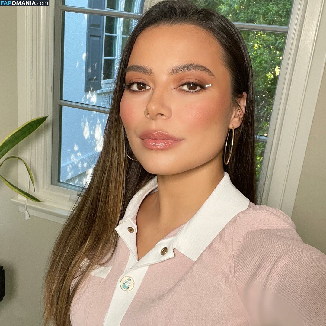 Miranda Cosgrove / MirandaCosgrove / onlyfanssz Naakt OnlyFans  Gelekte foto #67