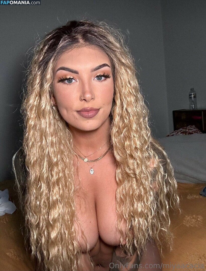 Miya Ulatowski / miyaacacia Naakt OnlyFans  Gelekte foto #39