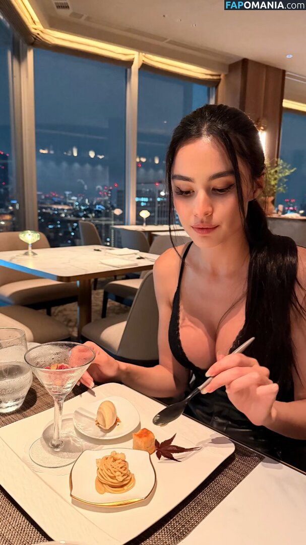 Moni Charlton / monicharlton Naakt OnlyFans  Gelekte foto #6