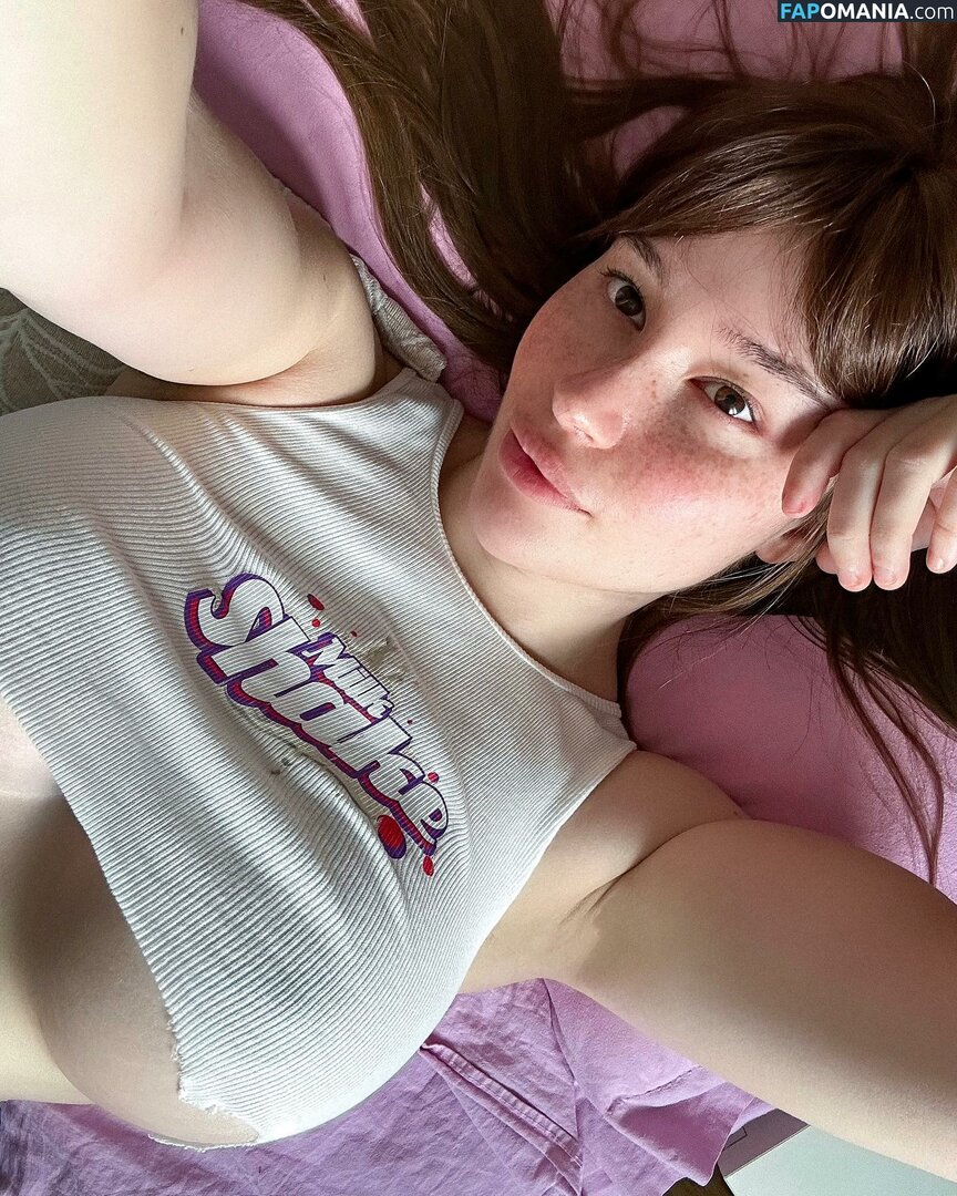 Giulia Valeriani / moonchild_77 / moonchild_777 Naakt OnlyFans  Gelekte foto #204