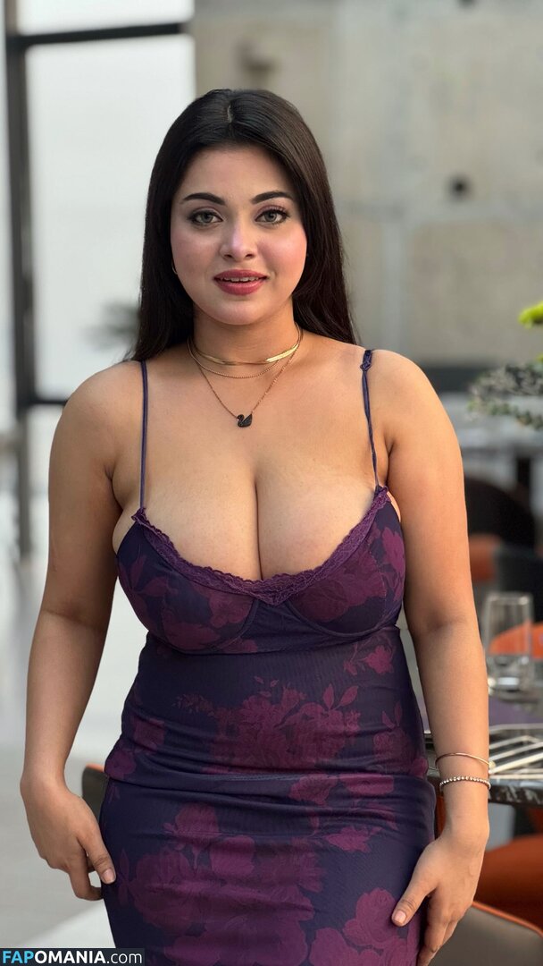 mumtahinaaa_ Naakt OnlyFans  Gelekte foto #5