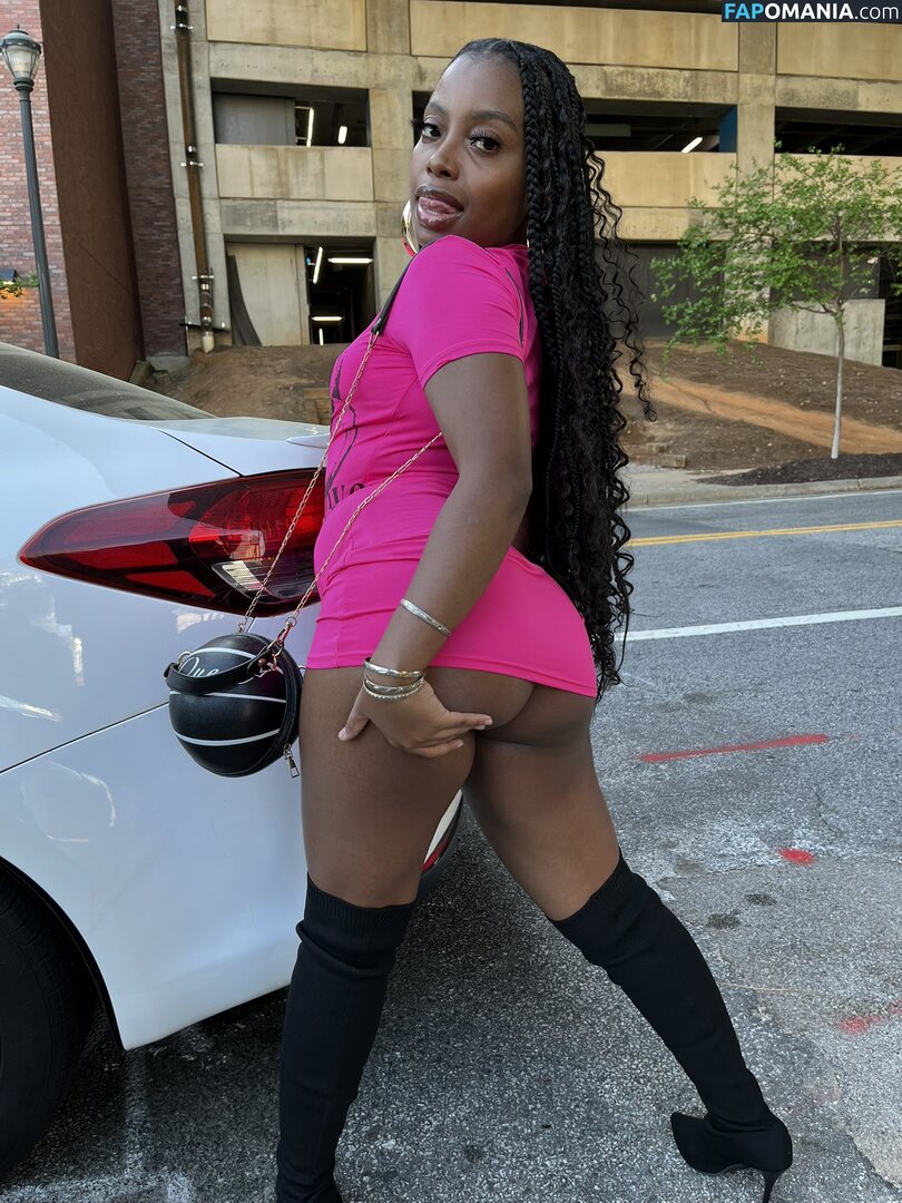 10shania / Muthafuckinlae / exclusivelylae / exclusivelylaee / https: / mf.lae / mflae___ Naakt OnlyFans  Gelekte foto #1