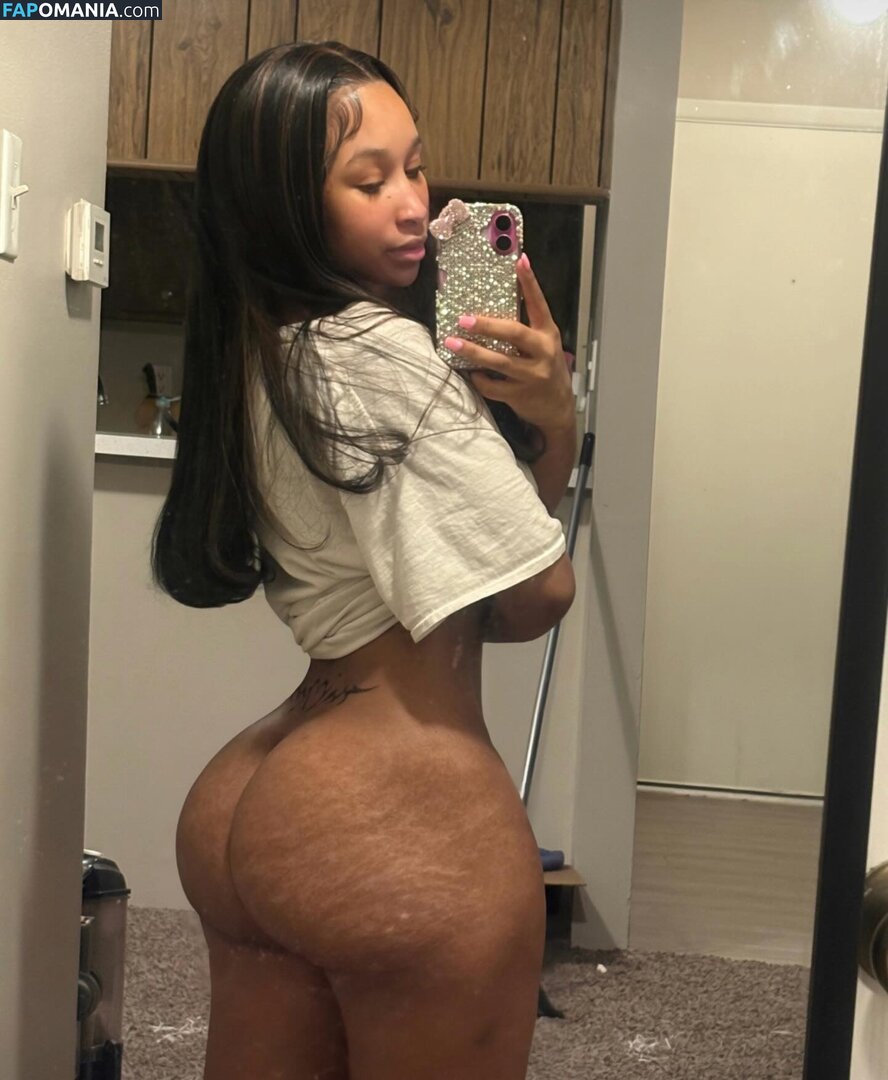 Naebxaa / boujeeea Naakt OnlyFans  Gelekte foto #5