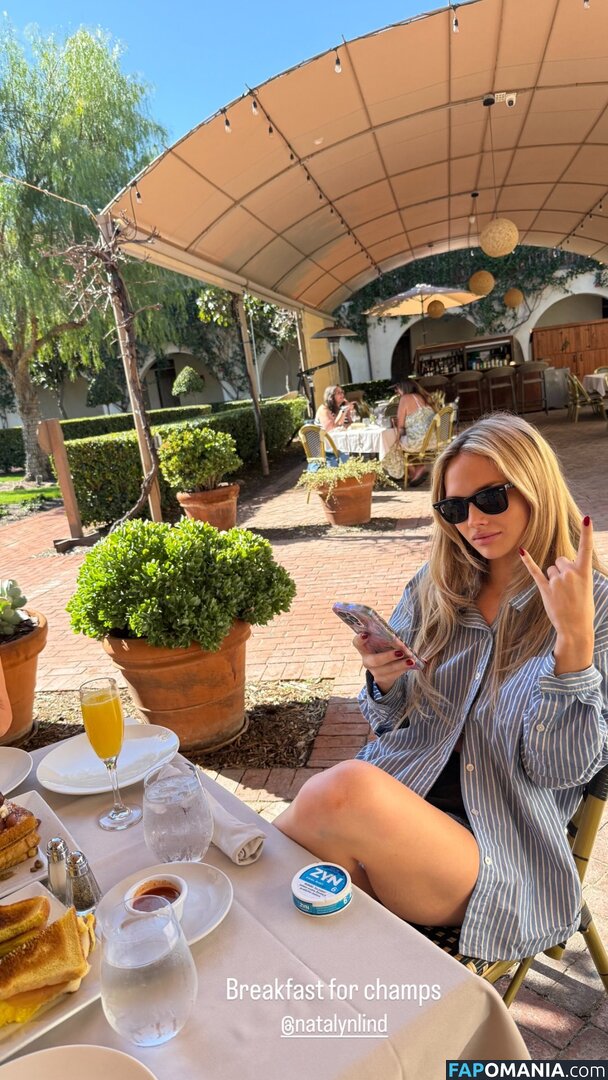 Natalie Alyn Lind / NatalieAlynLind / https: / natalynlind Naakt OnlyFans  Gelekte foto #484