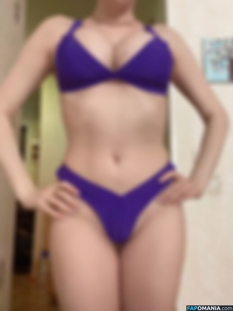 F__N / Natasha Lebedeva / lebedeva_feet / natasha.fm Naakt OnlyFans  Gelekte foto #6
