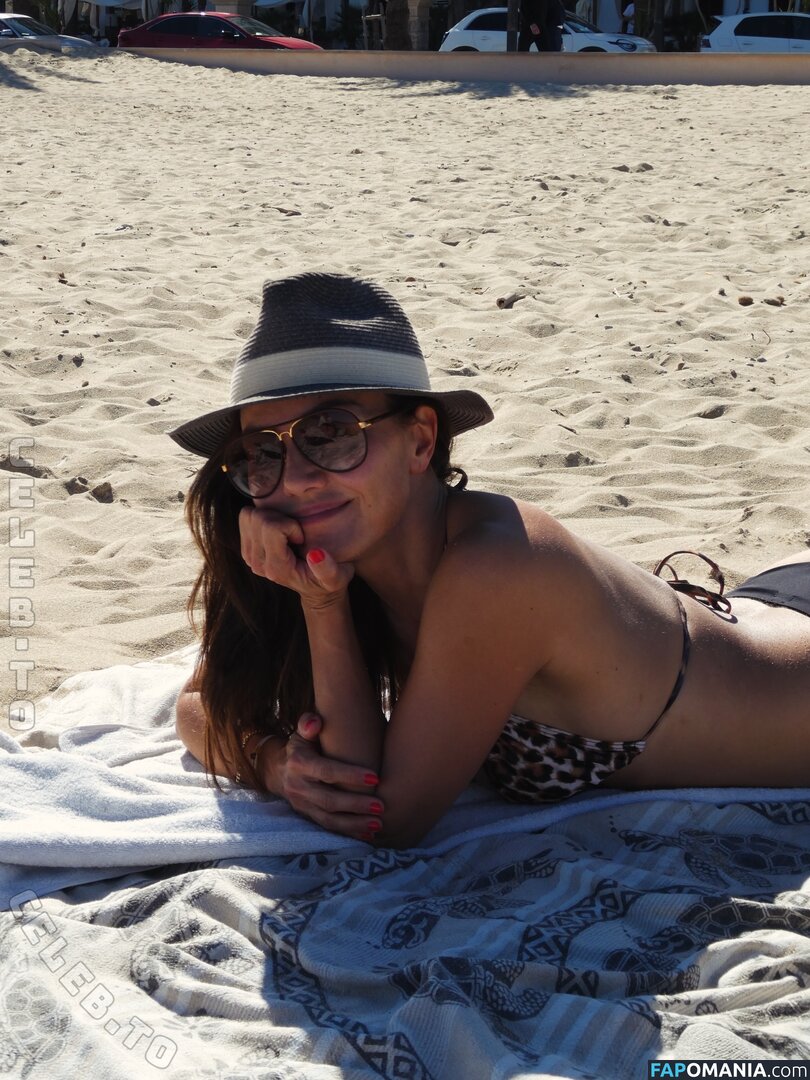 Nazan Eckes / nazaneckes Naakt OnlyFans  Gelekte foto #4