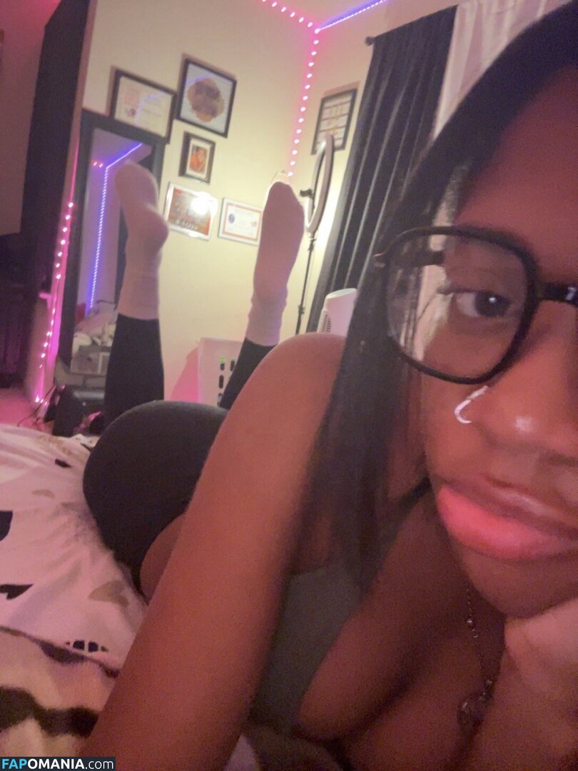 n1j4howns / nijahownsawhat Naakt OnlyFans  Gelekte foto #1