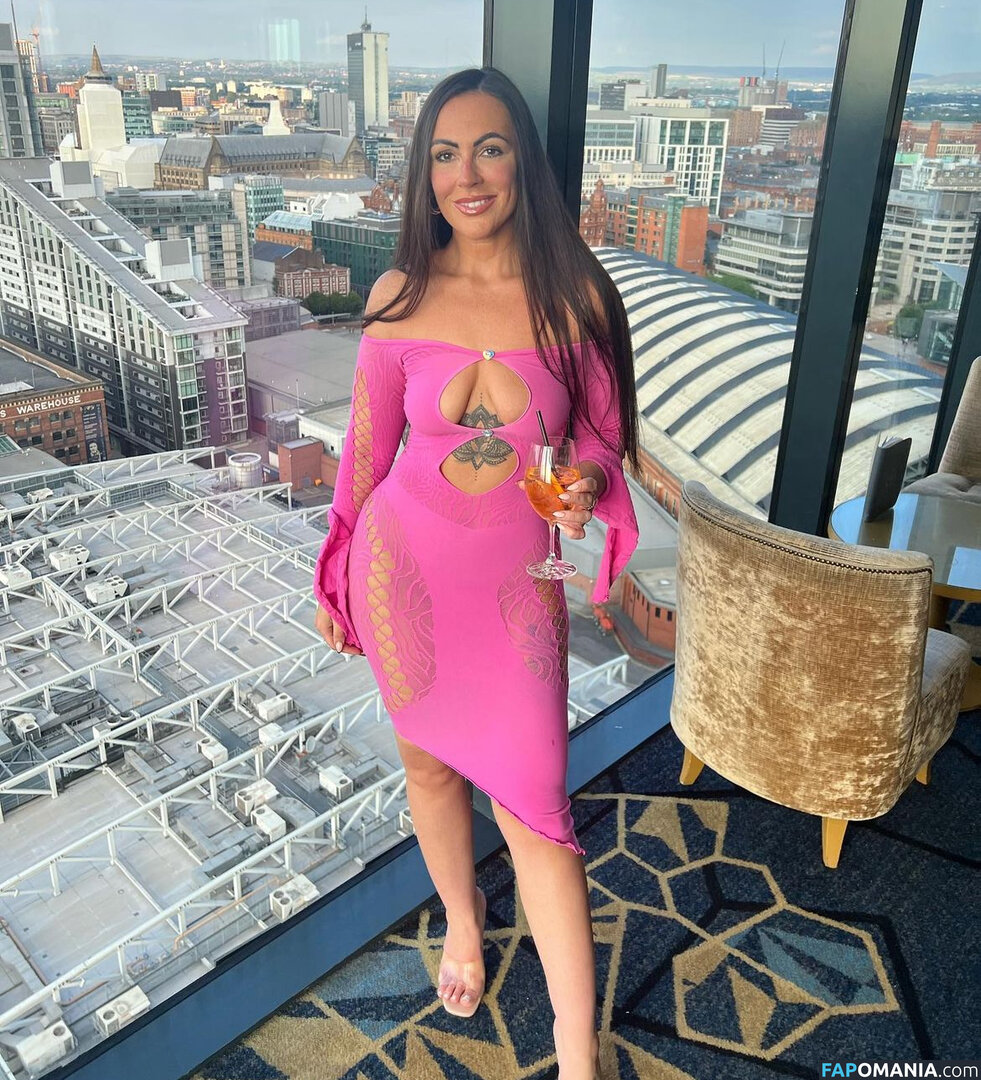 NikkiLouise_87 Naakt OnlyFans  Gelekte foto #3