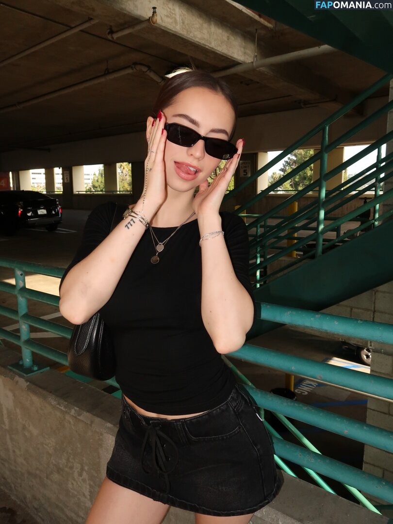 Katelyn Elizabeth / katelynelizabeth / nnayetakk Naakt OnlyFans  Gelekte foto #35