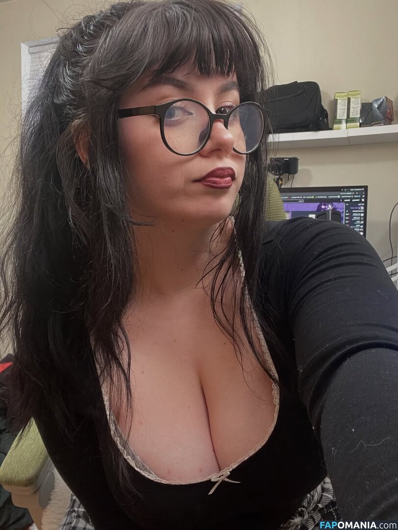 noodle goddess / noodlexgoddess Naakt OnlyFans  Gelekte foto #4
