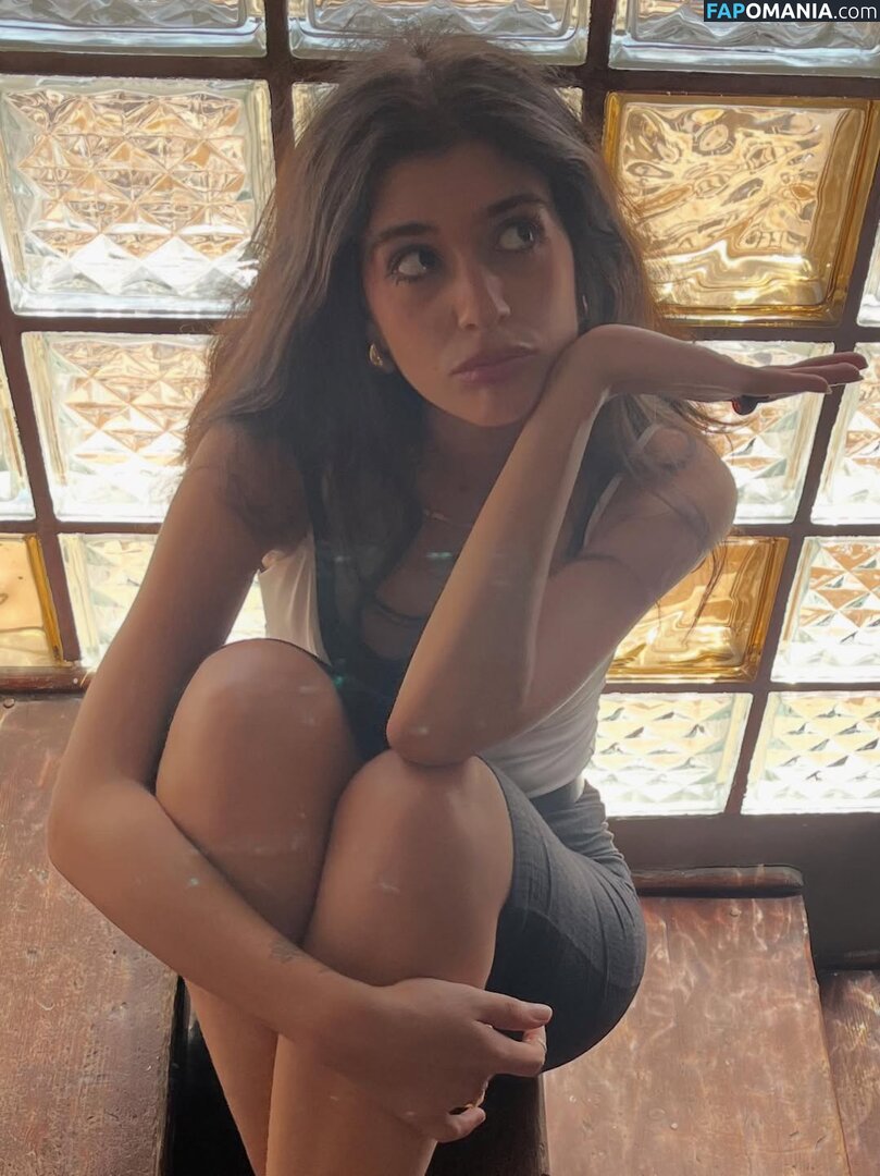 Nourine Abouseada / https: / nourineabouseada Naakt OnlyFans  Gelekte foto #17