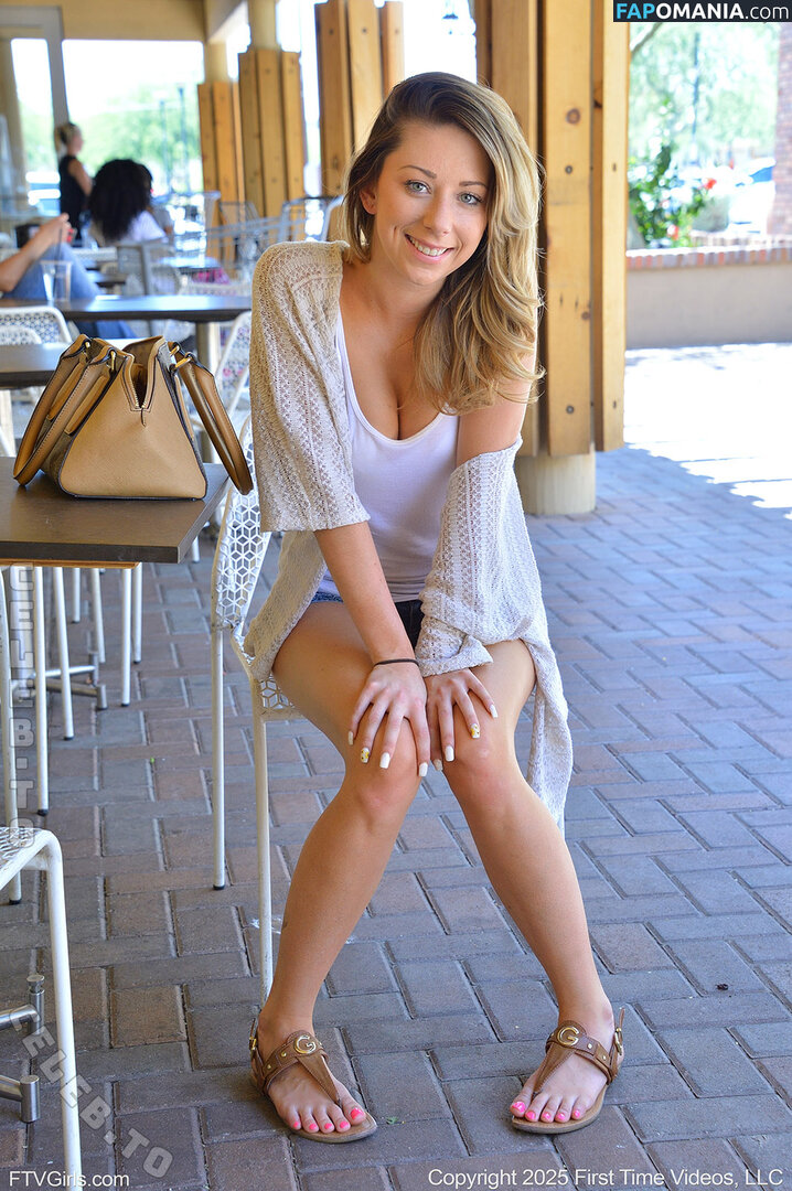 Nude In Public Naakt OnlyFans  Gelekte foto #2