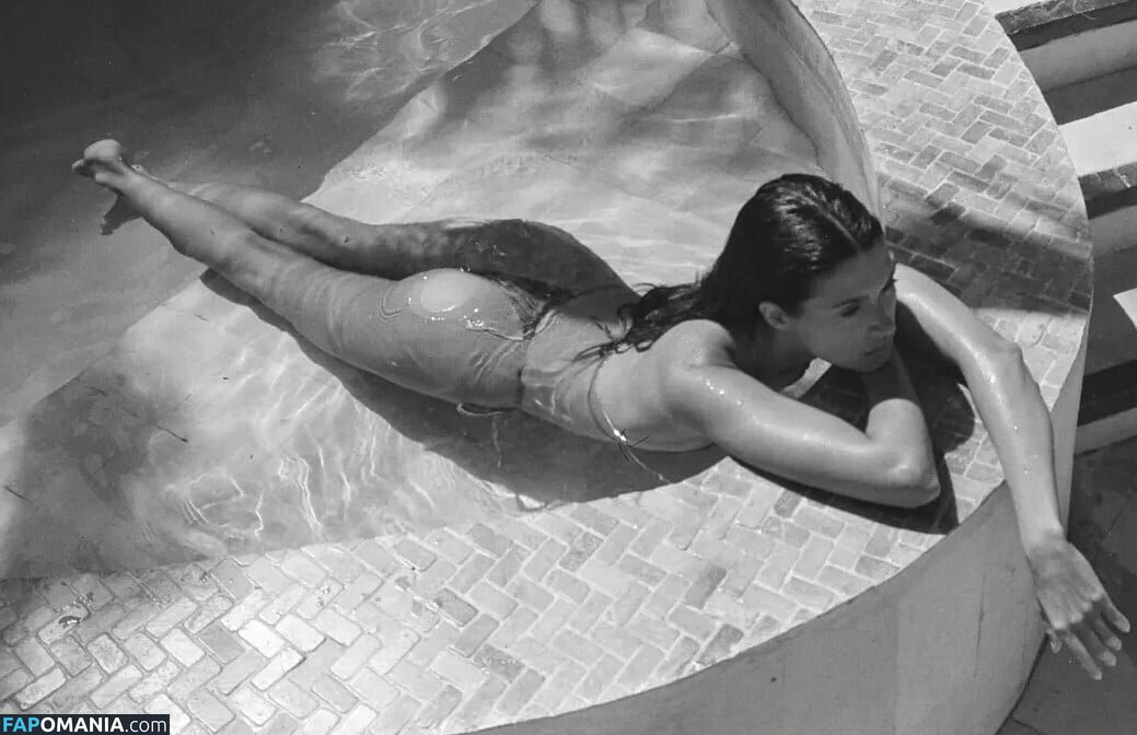 Nuria Oliu Sanchez / nuriaoliu Naakt OnlyFans  Gelekte foto #10