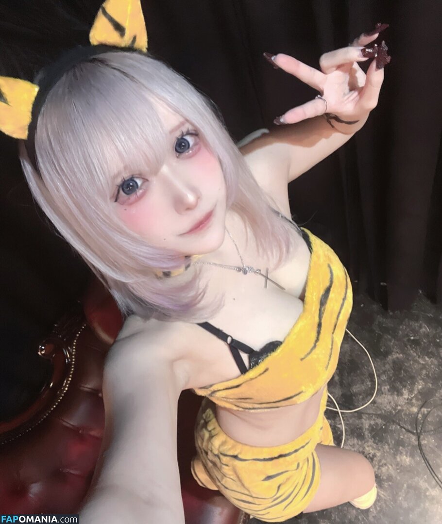 __4lpu / _nyann_x_x_ / https: Naakt OnlyFans  Gelekte foto #15