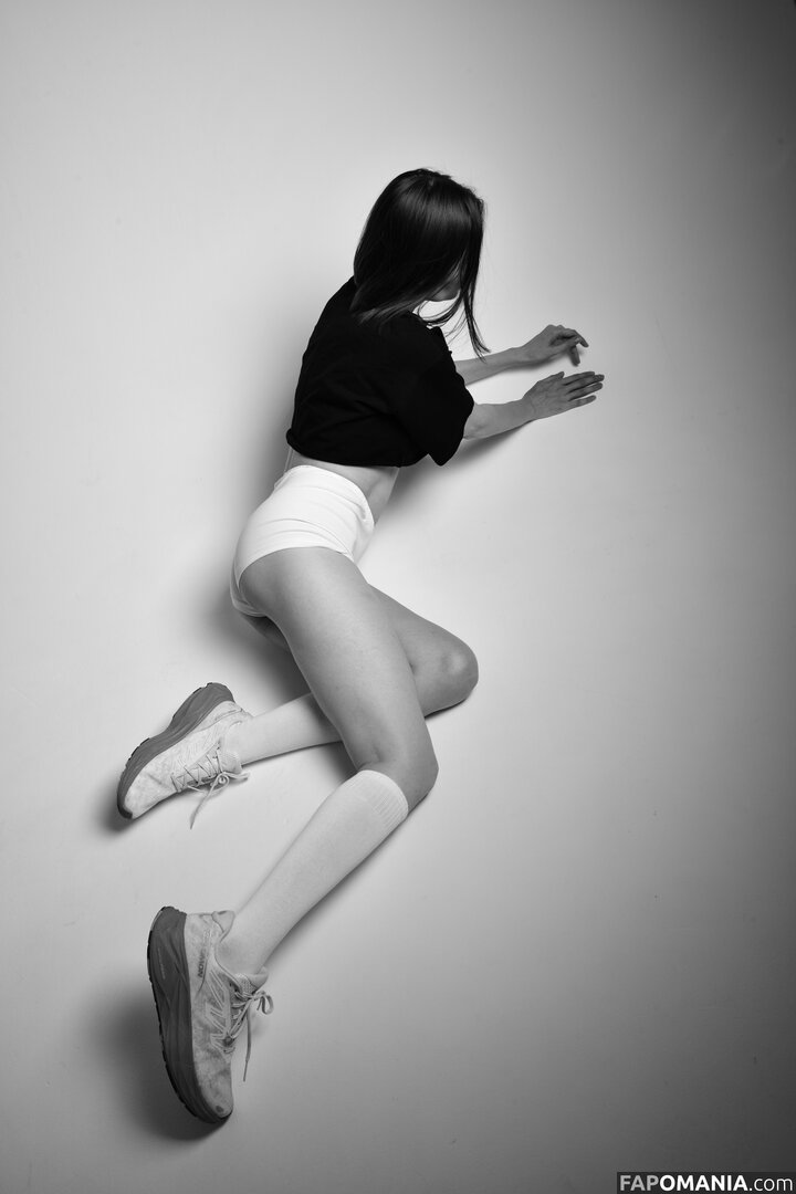 Anna Kosik / Nyuukke / quukske Naakt OnlyFans  Gelekte foto #4
