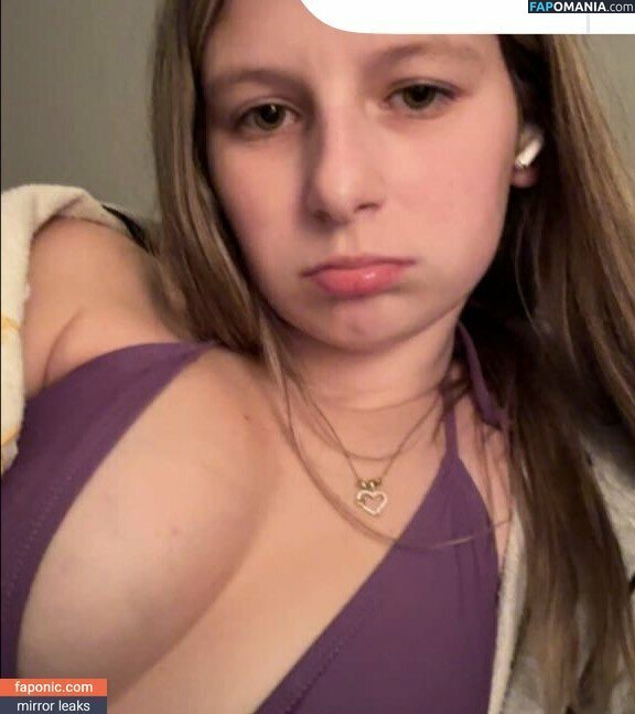 Oceanne Bergeron / https: / oceane_bergeron / oceannexoxo / ocebergeron / ocebergeron... Naakt OnlyFans  Gelekte foto #1