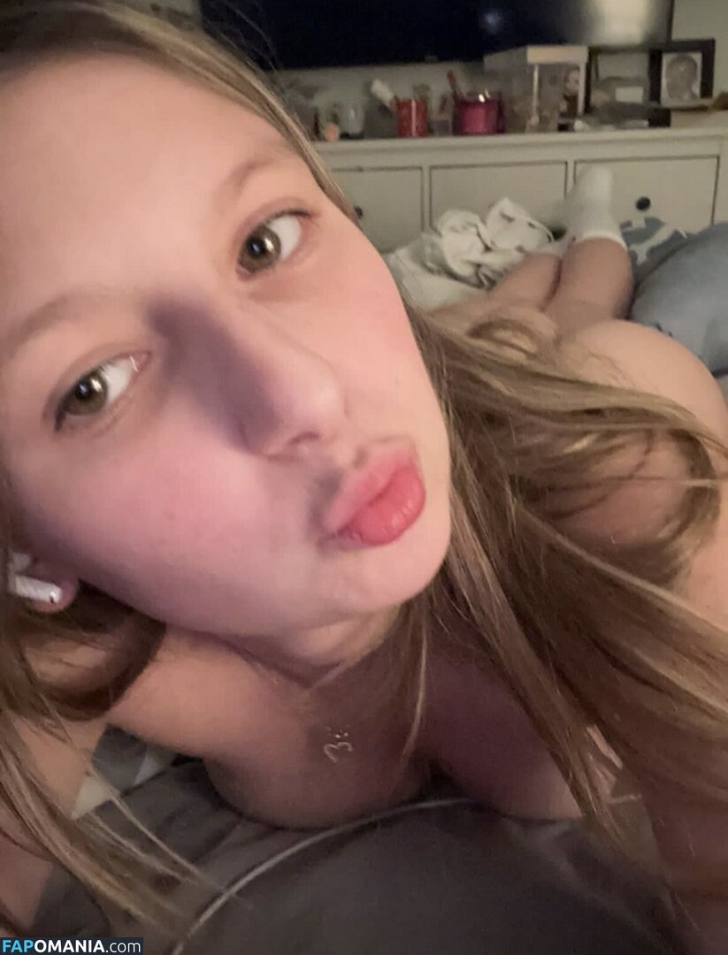 Oceanne Bergeron / https: / oceane_bergeron / oceannexoxo / ocebergeron / ocebergeron... Naakt OnlyFans  Gelekte foto #4