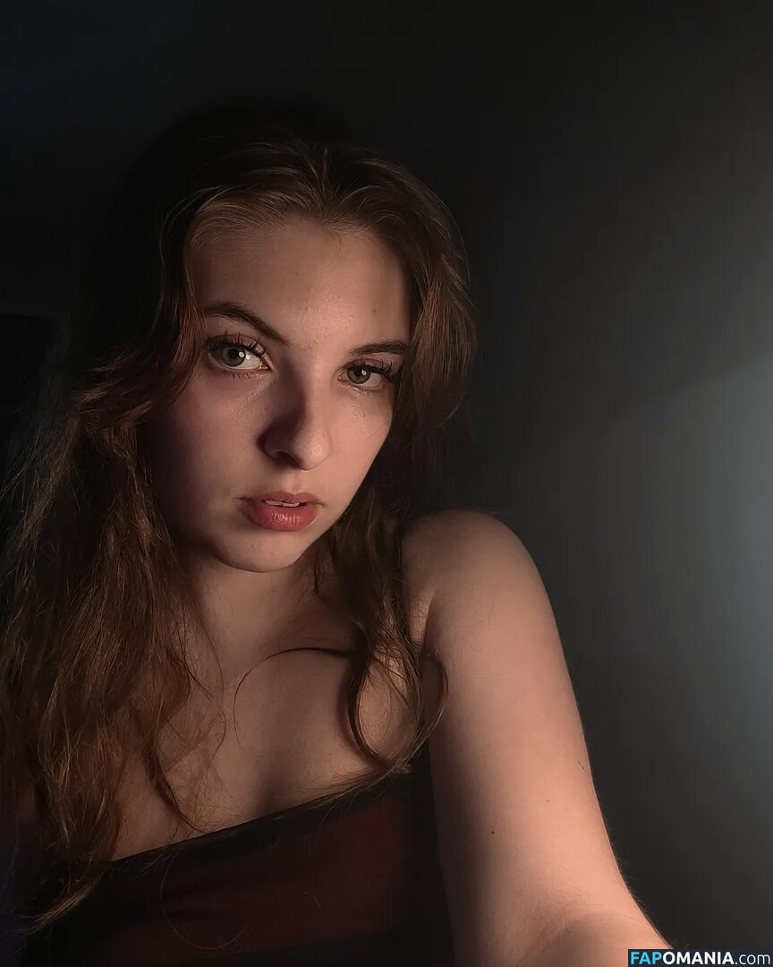 Minty / OkayMintyDust1 / Okaymintydust / https: Naakt OnlyFans  Gelekte foto #1