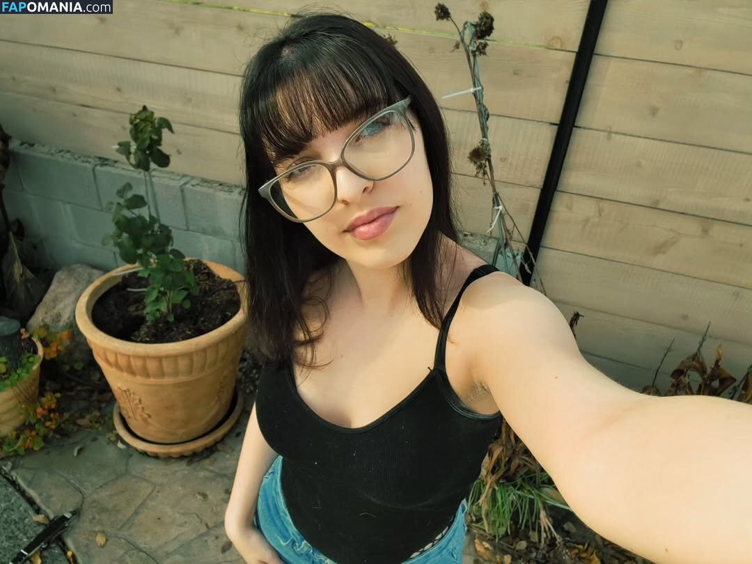 Minty / OkayMintyDust1 / Okaymintydust / https: Naakt OnlyFans  Gelekte foto #16