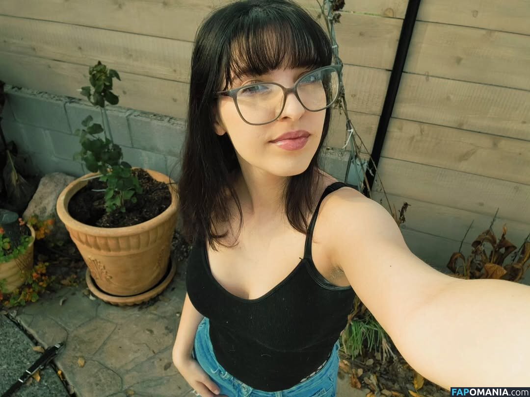 Minty / OkayMintyDust1 / Okaymintydust / https: Naakt OnlyFans  Gelekte foto #18