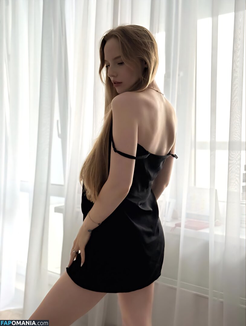 Oksana Neveselaya / https: / o_neveselaya / ok_neveselayaa / theoksanarose Naakt OnlyFans  Gelekte foto #43