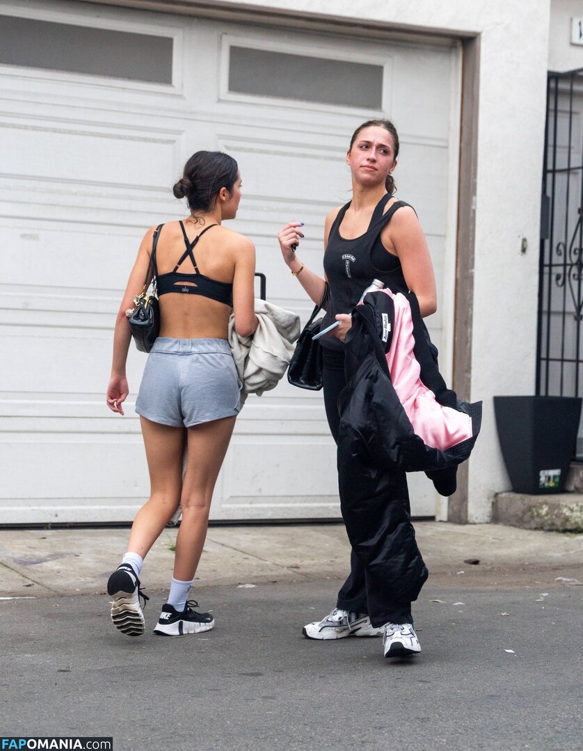 Olivia Rodrigo / oliviarodrigo Naakt OnlyFans  Gelekte foto #57