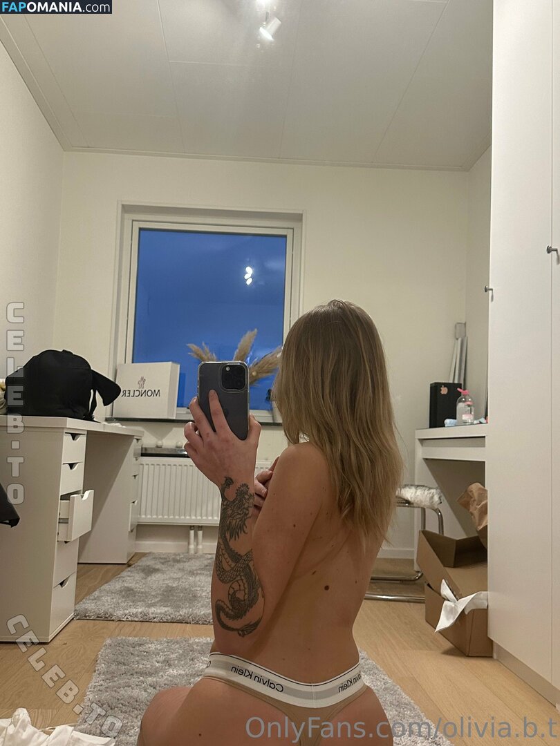 Olivia Tollesson / oliviabt2002 / omiviaatollesson Naakt OnlyFans  Gelekte foto #10