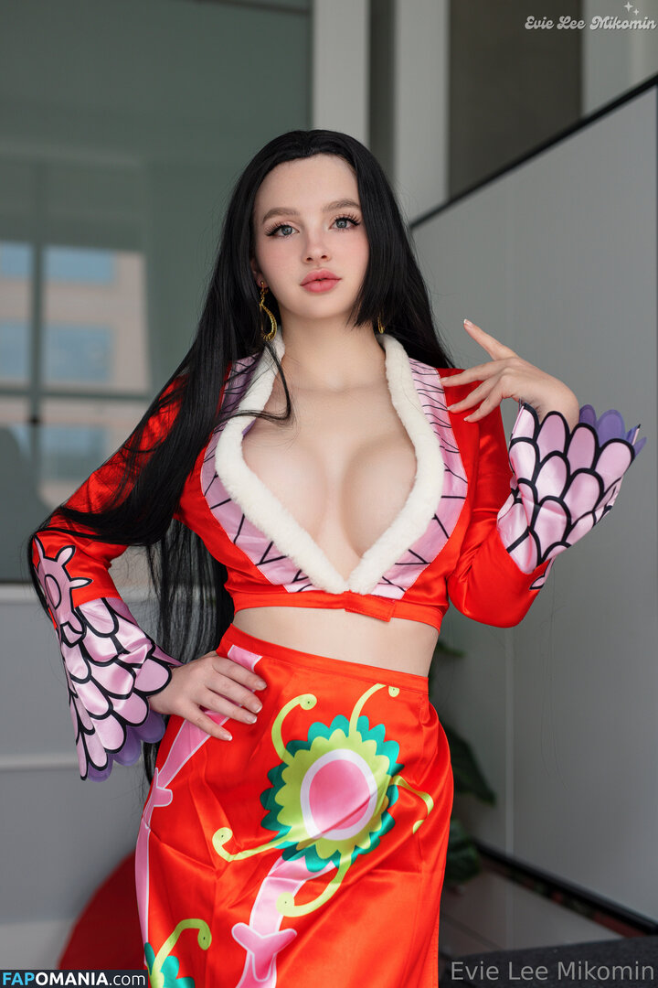 One Piece / OnePieceAnime / https: / onepieceanimeofficial Naakt OnlyFans  Gelekte foto #647