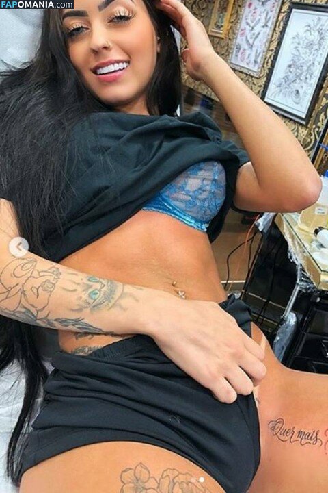Onesarahhh / sarahnouaraofficiel Naakt OnlyFans  Gelekte foto #2