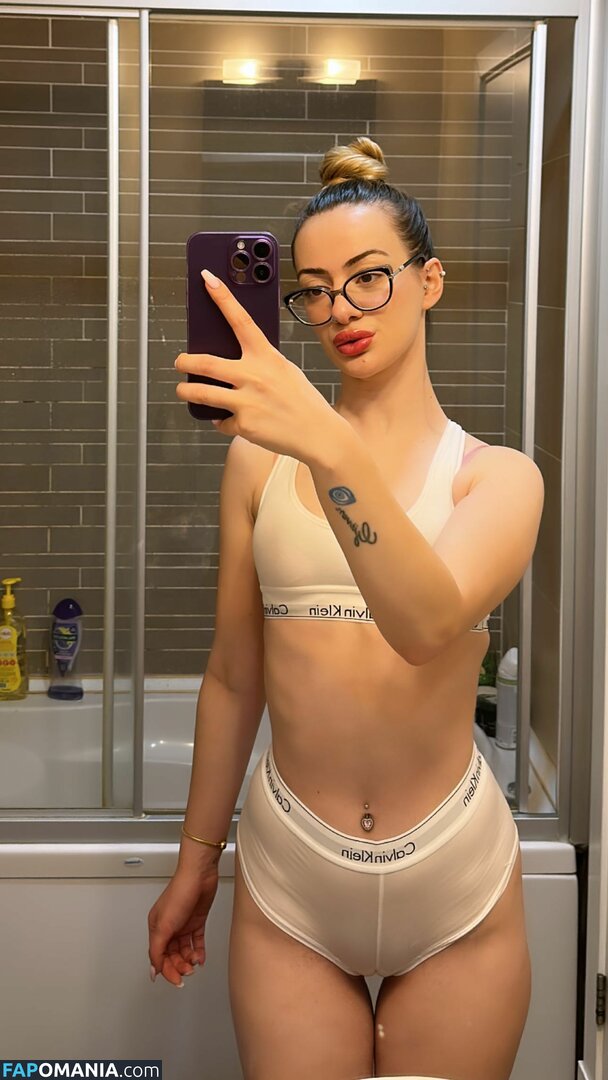 Oznur Guven / oz_nurunuz / oznurunuz / oznurunuzz Naakt OnlyFans  Gelekte foto #15