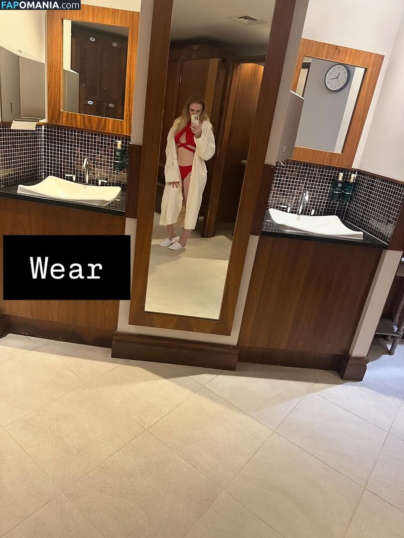 Pagan Mcgrath / PaganPlays / The Try Chanel / https: / pagan_plays Naakt OnlyFans  Gelekte foto #3