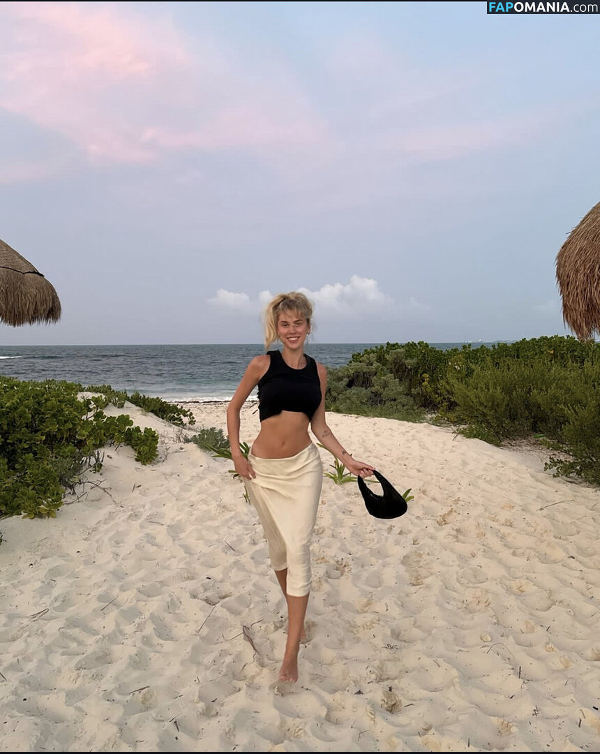 Paislee Prince  / Paislee Prince / Eden Gross / Grannygirlfriend / paisleeprince1 Naakt OnlyFans  Gelekte foto #18
