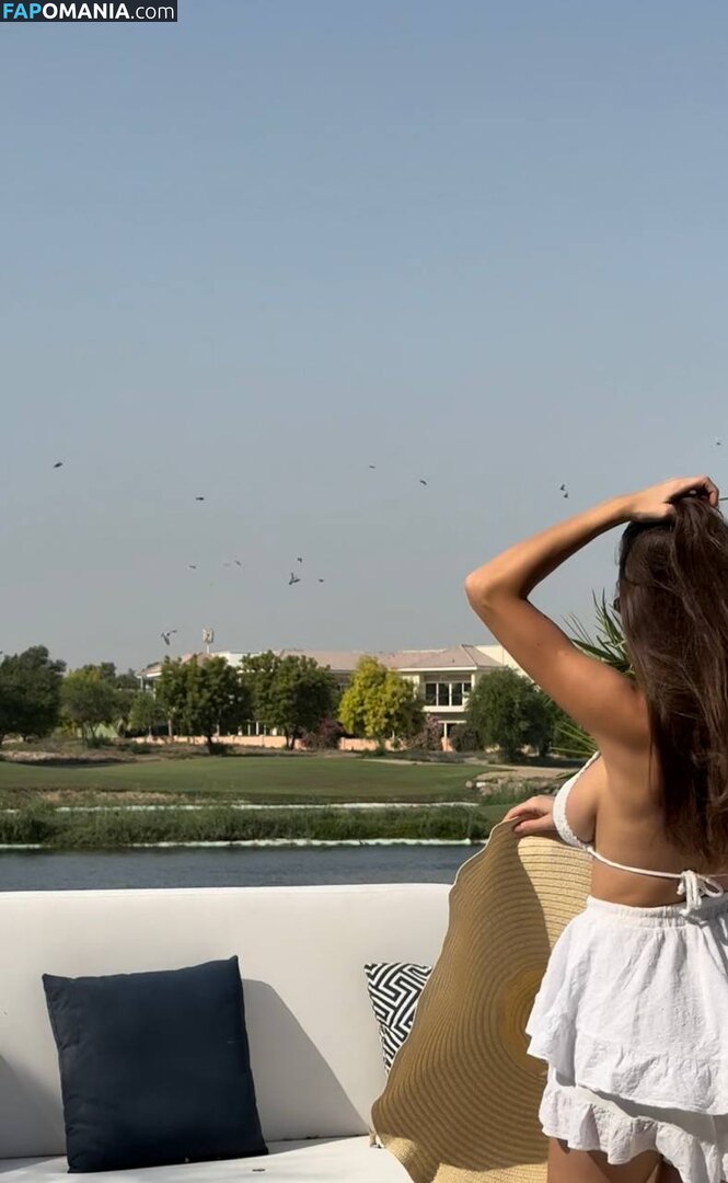 Paksyutkina Naakt OnlyFans  Gelekte foto #9
