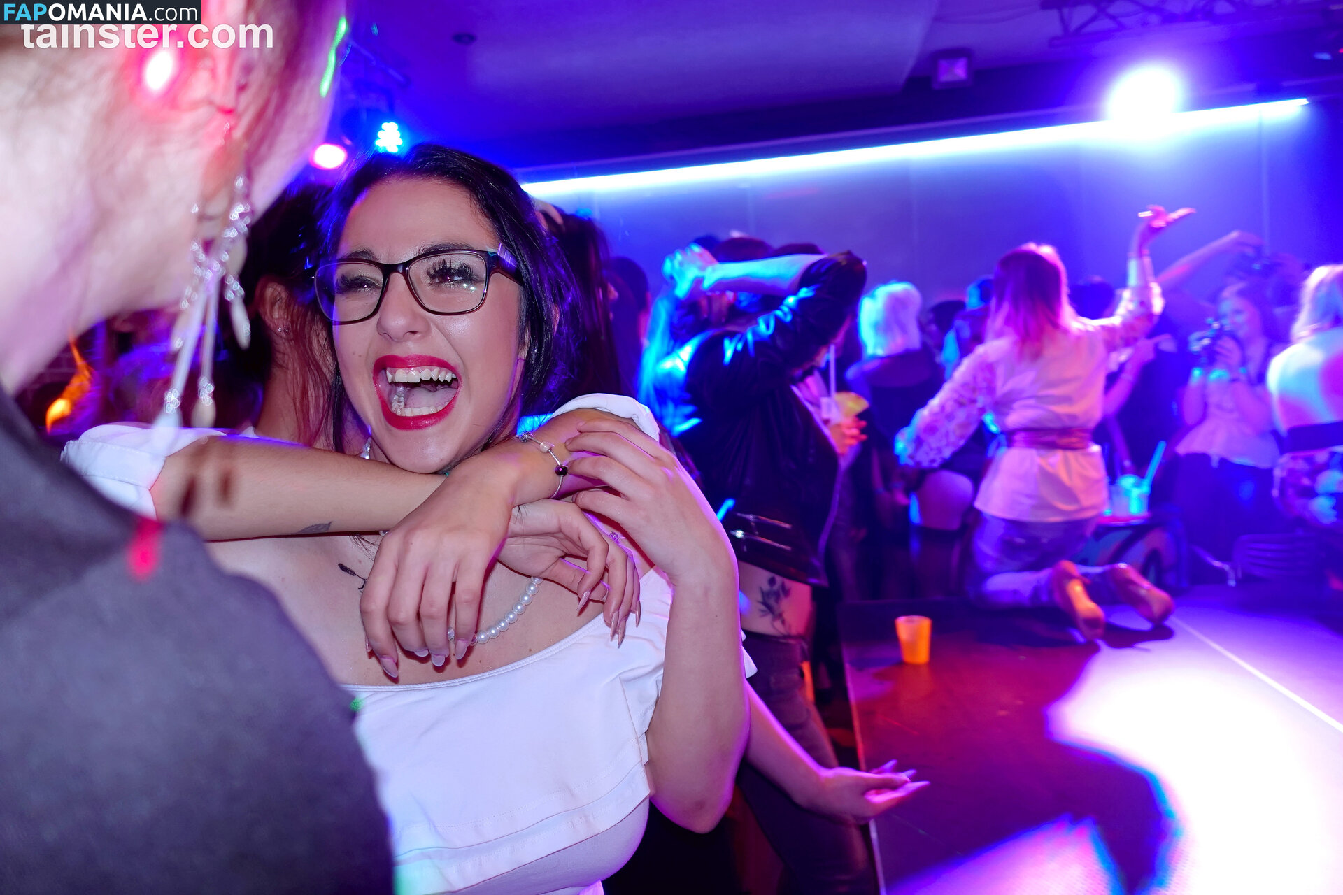 Party Hardcore Model Thread Naakt OnlyFans  Gelekte foto #1