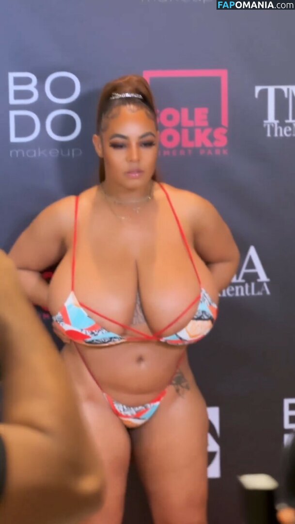 Persephanii / officialpersephanii Naakt OnlyFans  Gelekte foto #4