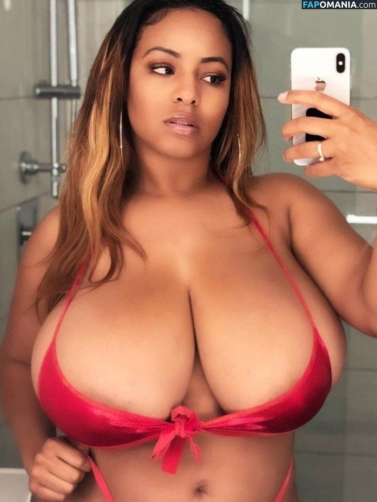 Persephanii / officialpersephanii Naakt OnlyFans  Gelekte foto #276