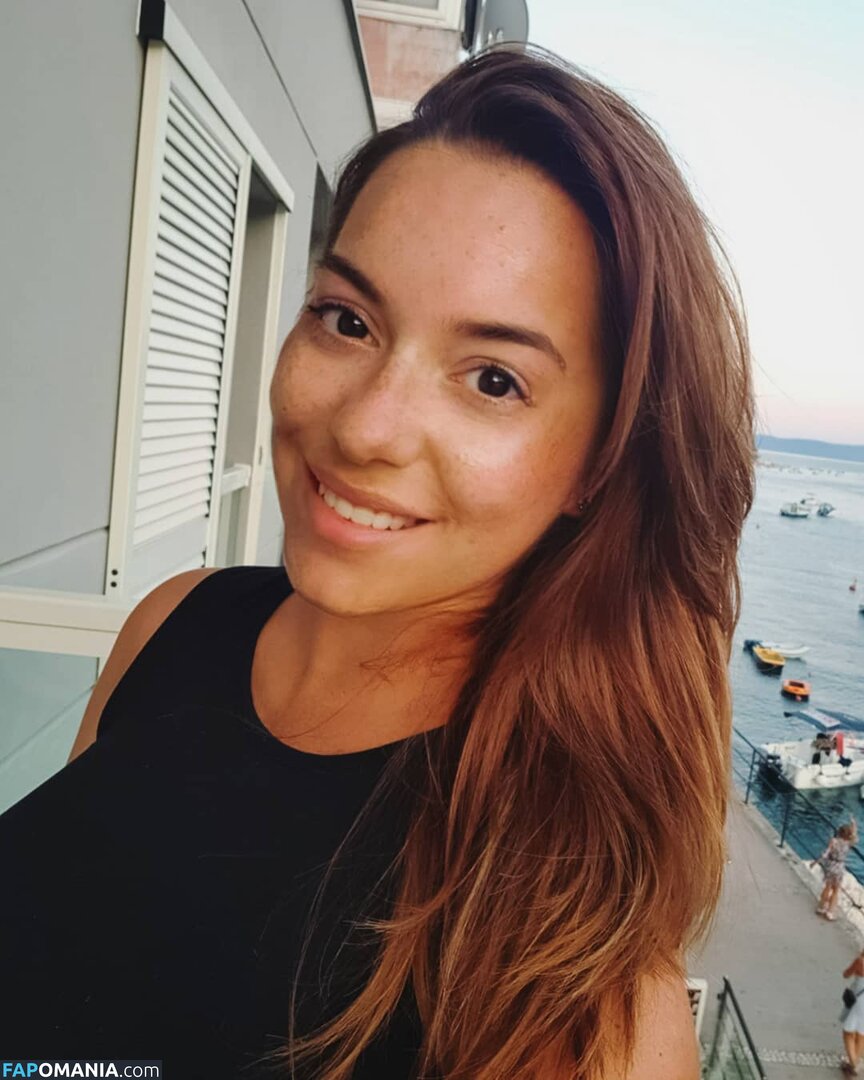 amator_csajok / f.lillaa / petratimea Naakt OnlyFans  Gelekte foto #2684