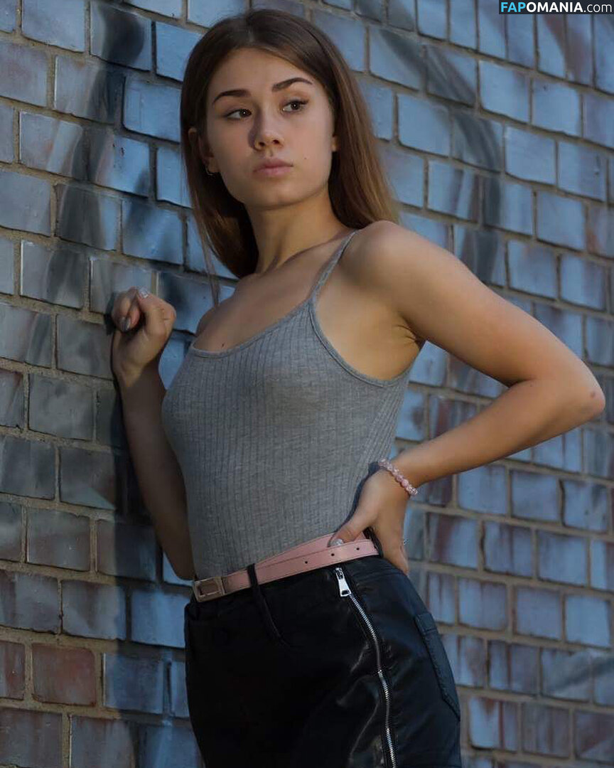 amator_csajok / f.lillaa / petratimea Naakt OnlyFans  Gelekte foto #2731