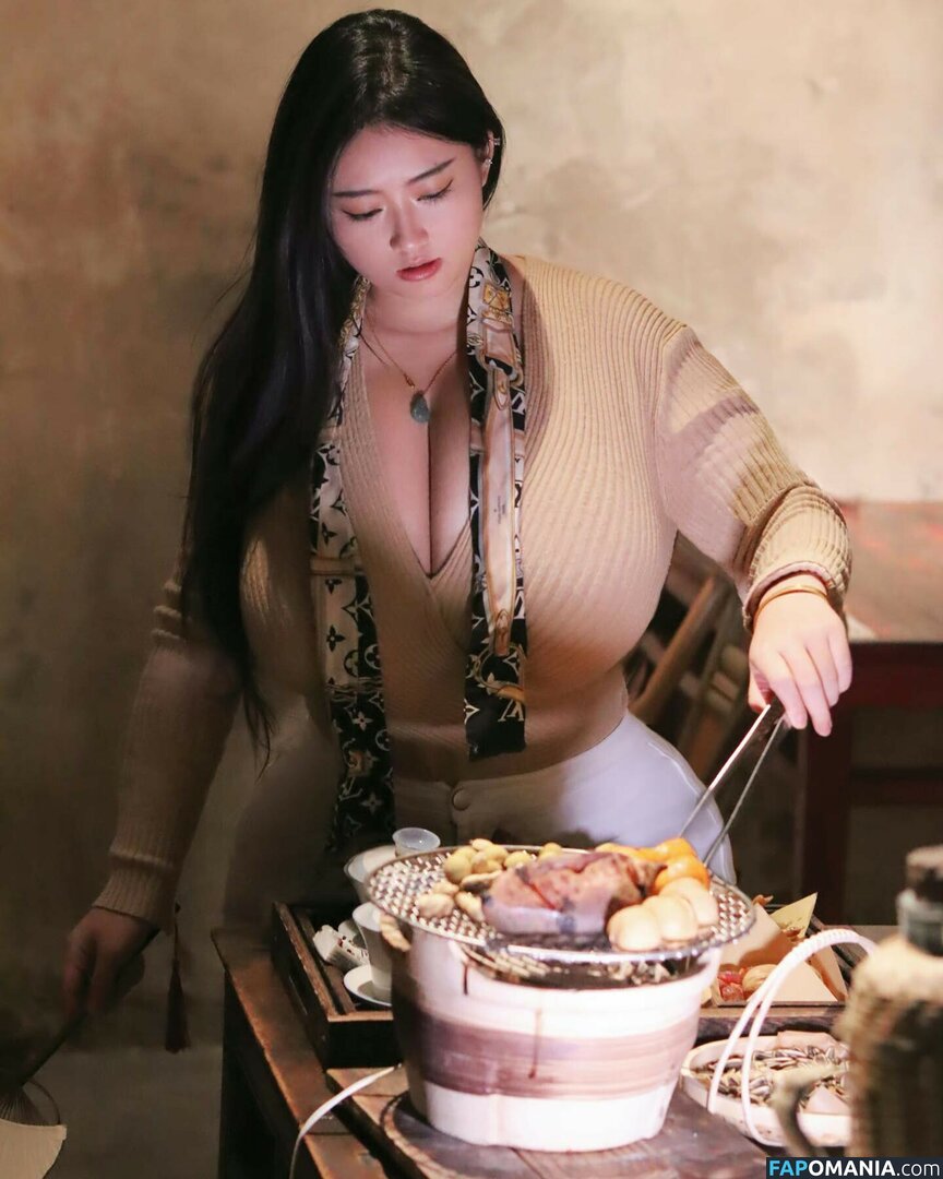 Pisheneva 皮神eva Naakt OnlyFans  Gelekte foto #18