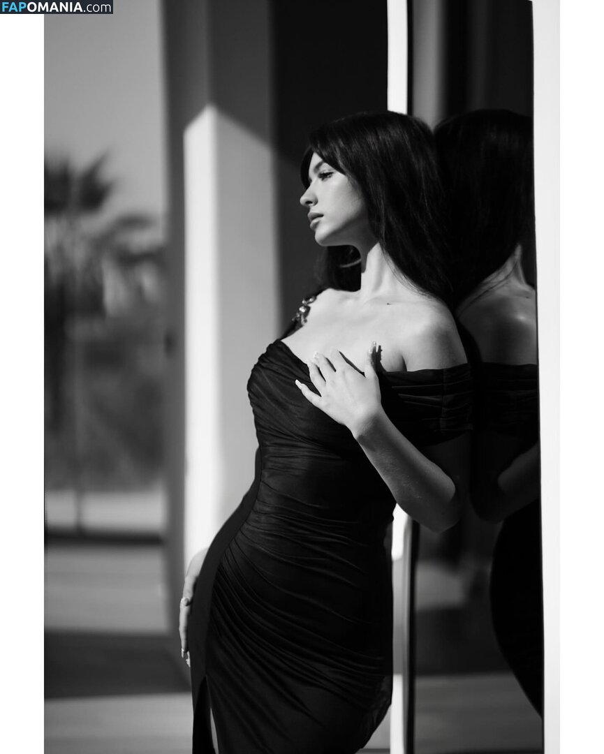 Pauline Maugauin / Pola Petrenko / polapetrenko Naakt OnlyFans  Gelekte foto #1
