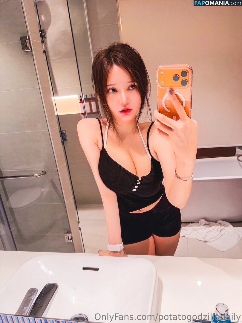 Potatogodzilla  / Potatogodzilla / Potato Godzilla / potato_godzilla Naakt OnlyFans  Gelekte foto #4